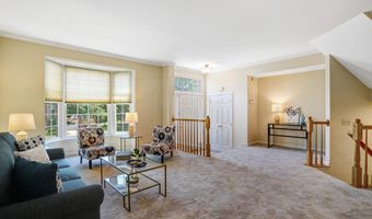 7044 FIELDHURST Ct, Alexandria, VA 22315