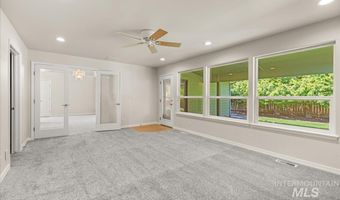 1891 N Highwood Ave, Boise, ID 83713