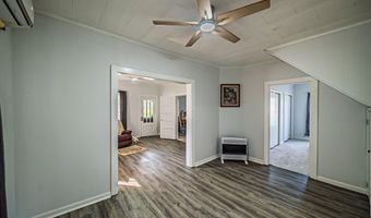 6700 State Route 80 E, Arlington, KY 42021