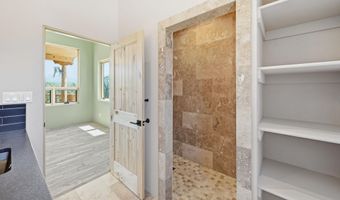 102 Spanish Peaks Rd, Arroyo Hondo, NM 87513