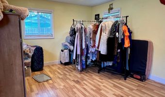 1412 S Carnation, Aurora, MO 65605