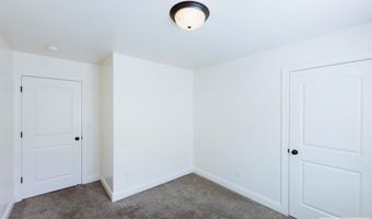 4261 Liberty Dr, Ammon, ID 83406