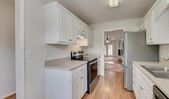 135 Stonington Ln SW, Aiken, SC 29803