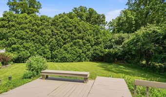 3401 Woodview Pl, Columbus, OH 43220