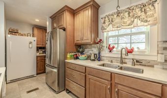 1896 PURDY BEAUTY HILL Rd, Bethel Springs, TN 38315