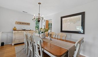 42 Turtle Bay Dr 42, Branford, CT 06405
