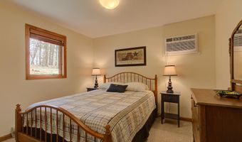 13 Meaders Point Rd, New Durham, NH 03855