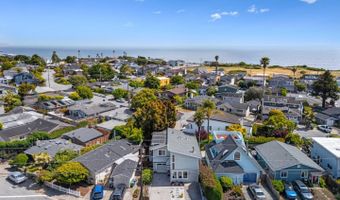 227 Center Ave, Aptos, CA 95003