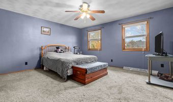 1022 E CAPITOL Dr, Appleton, WI 54911