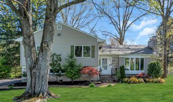 42 Crest Dr, Basking Ridge, NJ 07920