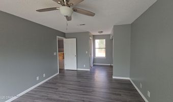 632 Carver Cir, Alford, FL 32420