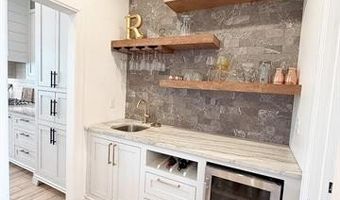 1429 Cedar Rdg, Ada, OK 74820