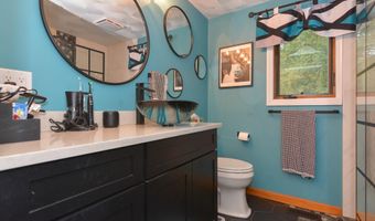 301 N Amherst Rd, Bedford, NH 03110