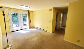 32 Cortland Cir 32, Bangor, ME 04401