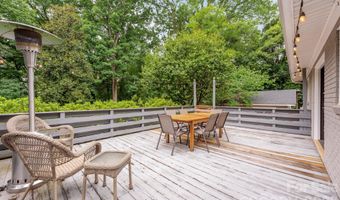 3227 Driftwood Dr, Charlotte, NC 28205
