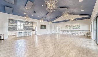 6903 CRESTPOINT Dr, Apollo Beach, FL 33572