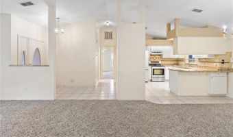 102 WATERVIEW Cir, Auburndale, FL 33823