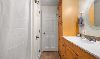 30 Diamond Ln, Goffstown, NH 03045