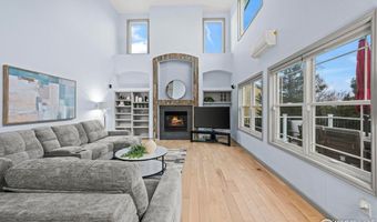 583 Redstone Dr, Broomfield, CO 80020