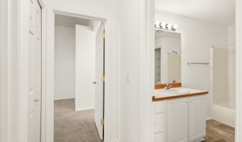 16212 SW AUDUBON St 201, Beaverton, OR 97003