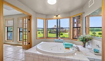 1323 Hilltop Dr, Alma, AR 72921