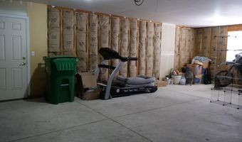 604 Jennys Ln, Fernley, NV 89408