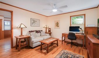 1108 Elm St, Baldwin City, KS 66006