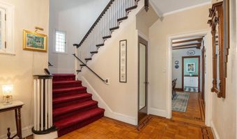 109 S Lake Ave, Albany, NY 12208