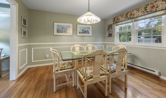 745 Rustic Ln, Cheshire, CT 06410