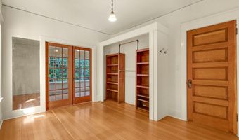 1925 IRVING Ave, Astoria, OR 97103