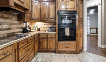 104 Autumn Ln, Beebe, AR 72012