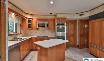 2835 Parkway Blvd, Allentown, PA 18104