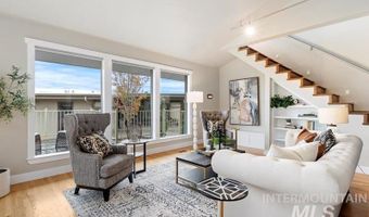 889 E Chardie Rd, Boise, ID 83702