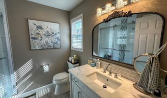 16 Hoosier Heights Dr, Batesville, IN 47006