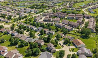 910 NE 45th St, Ankeny, IA 50021