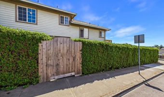 825 12th St, Arcata, CA 95521