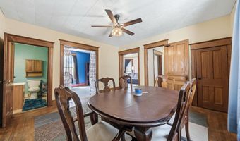 325 W 5th St, Auburn, IN 46706