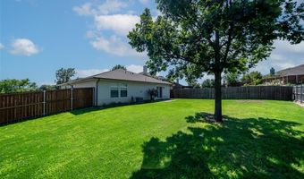 2002 Hickory Trl, Anna, TX 75409