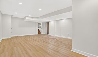5625 OGDEN Rd, Bethesda, MD 20816