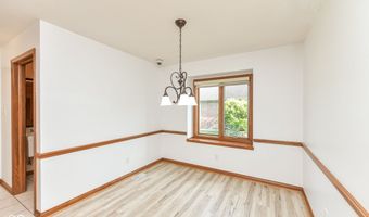 6134 Creekbend Blvd, Indianapolis, IN 46217
