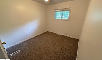 147 Valley Ave, Alma, MI 48801