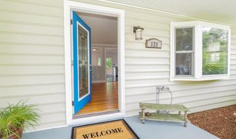 121 SEVERN Way, Arnold, MD 21012