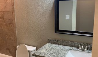 413-415 Hurst St, Angleton, TX 77515