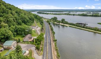 160 N State Road 35, Alma, WI 54610