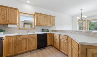 920 W Mtn, Andover, KS 67002