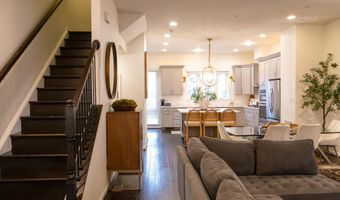 126 CAMBRIA Walk, Alexandria, VA 22304