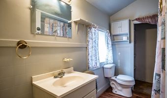 210 Eureka St, Batesville, MS 38606