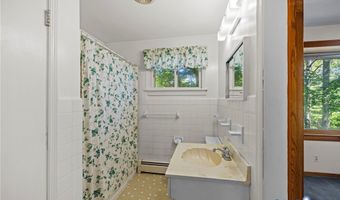 14219 Hickory Oaks Ln, Ashland, VA 23005