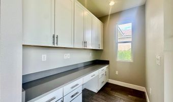 710 SPRING CREEK Dr, Auburndale, FL 33823