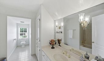 103 Woodlands Green Dr, Brandon, MS 39047